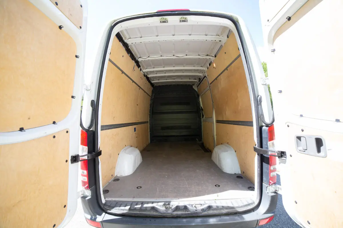Mercedes Benz  — photo 2