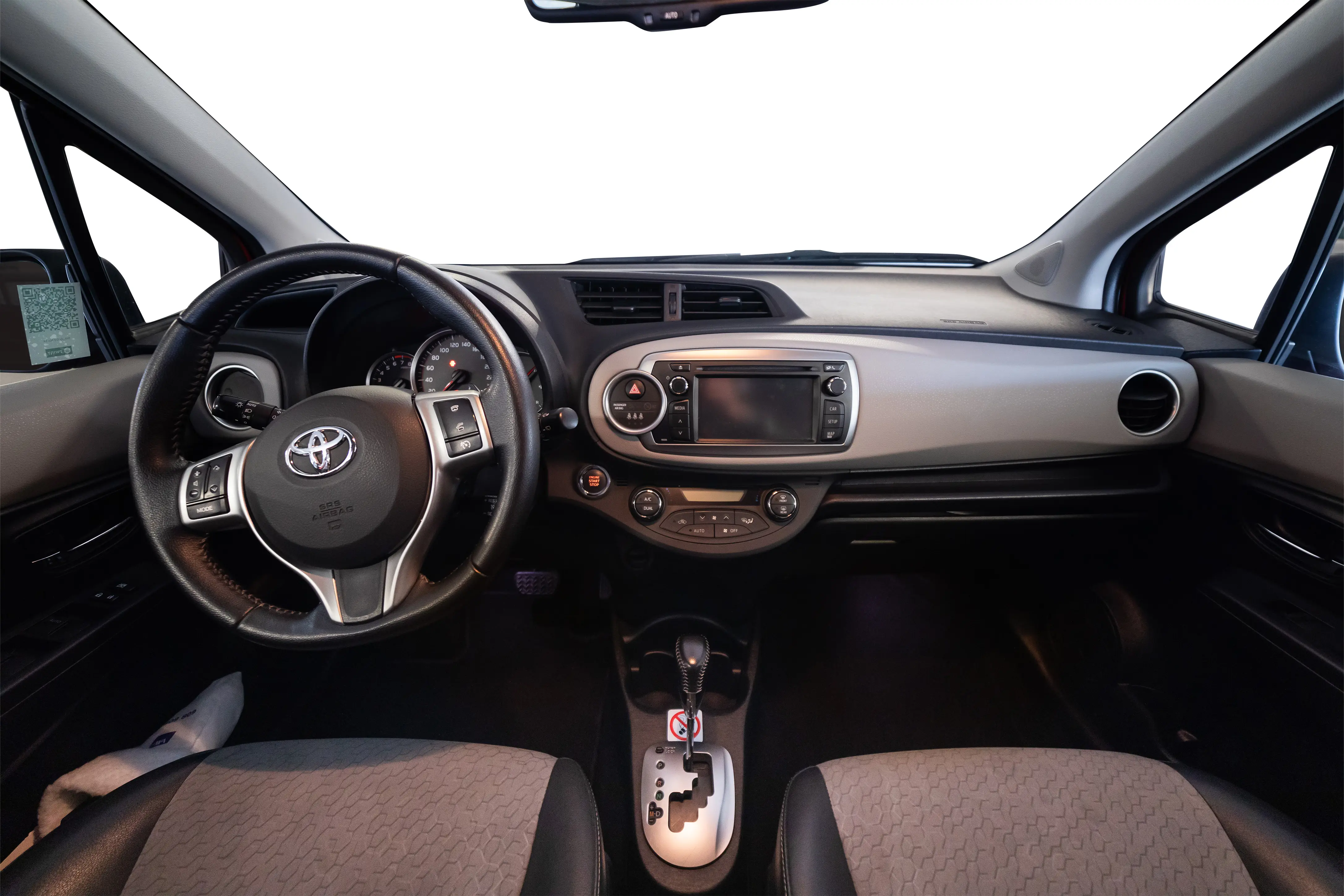 Toyota Yaris  — photo 2