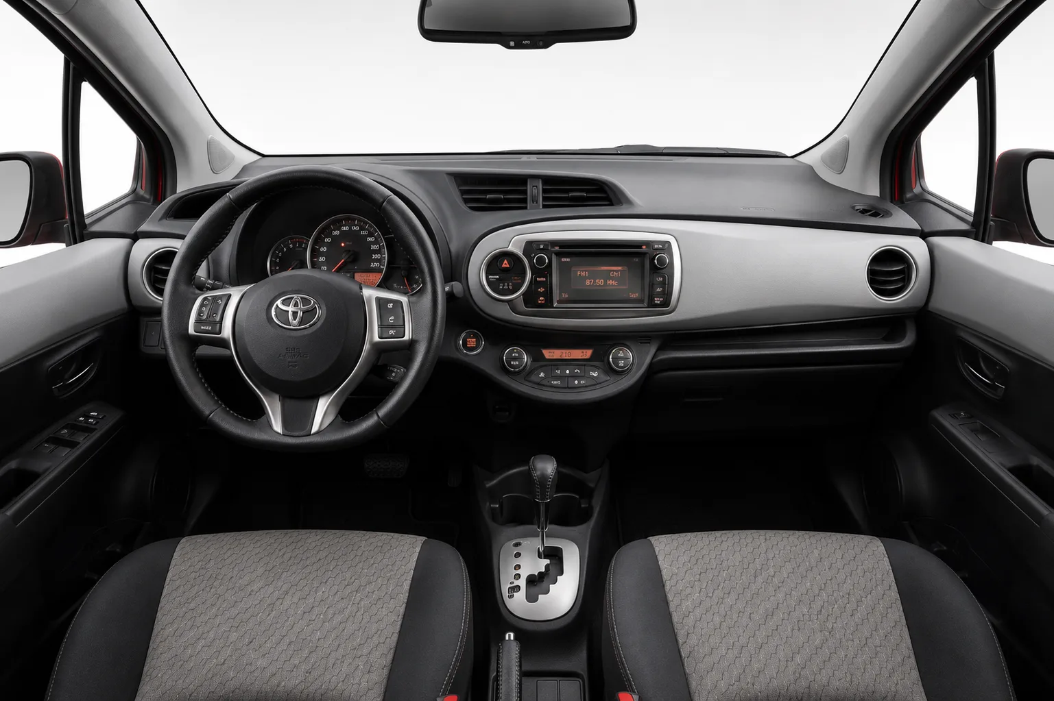 Toyota Yaris  — Tableau de bord